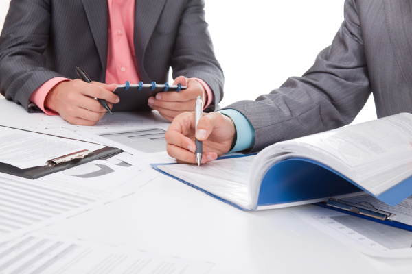 Common mistakes people make when doing taxes on their own